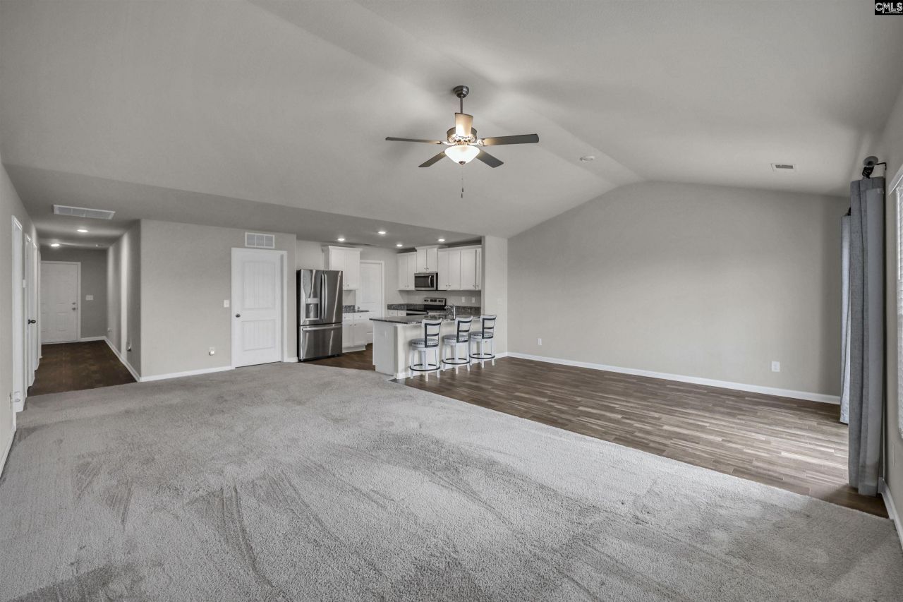 713 Sapodilla Lane Photo 4