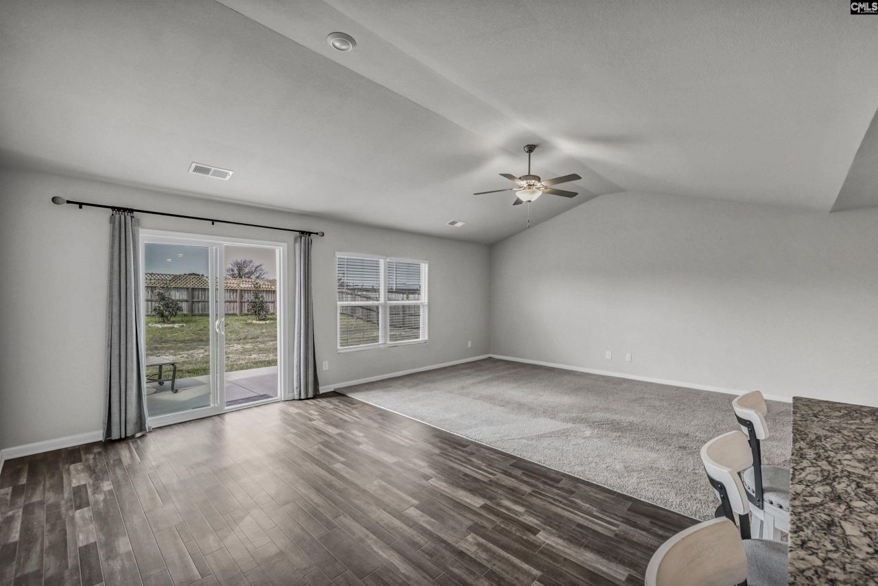 713 Sapodilla Lane Photo 7