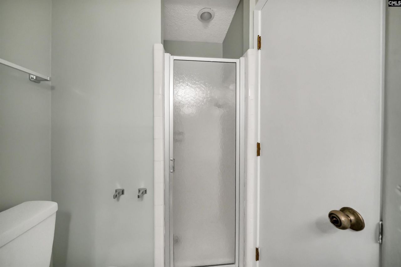 242 Shoreline Drive Photo 21