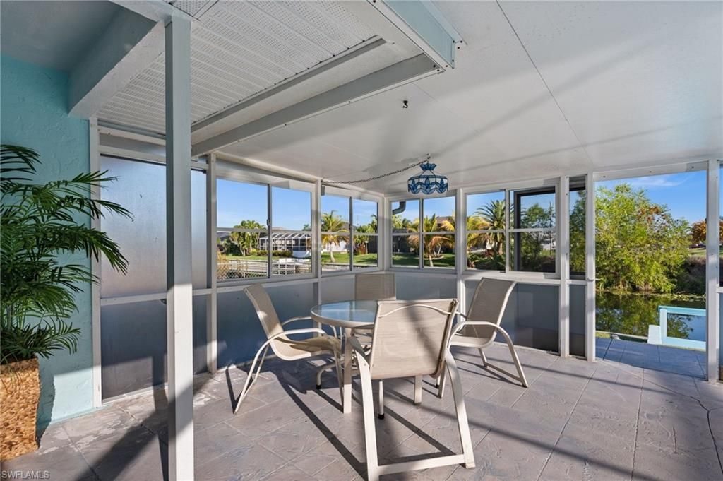 1229 SW 24th St, Cape Coral, FL 33991 Photo