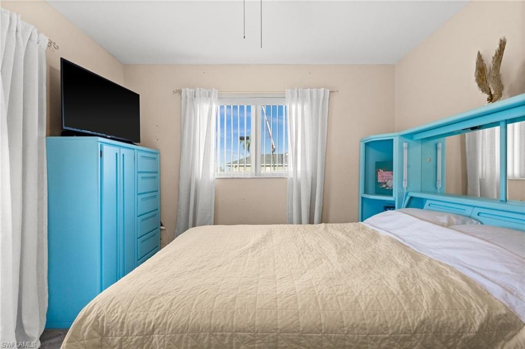 1229 SW 24th St, Cape Coral, FL 33991 Photo