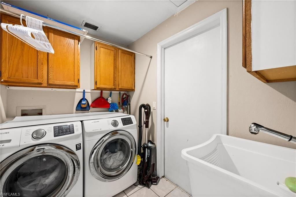 1229 SW 24th St, Cape Coral, FL 33991 Photo