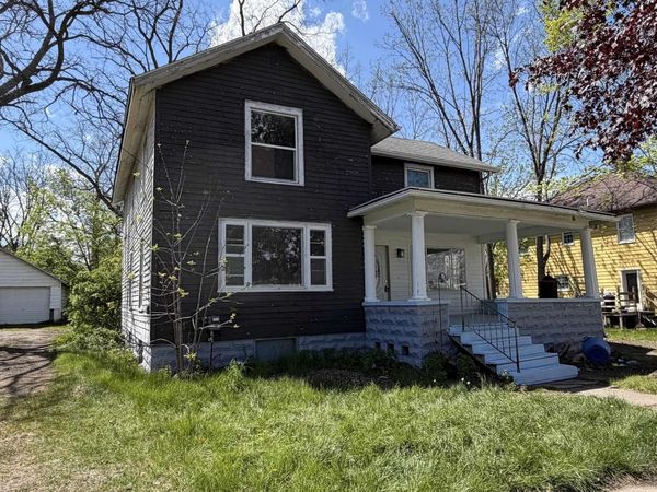 108 Pine S, St Louis, MI 48880