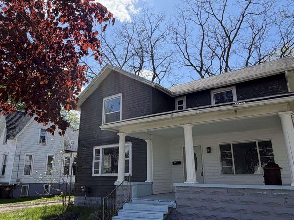 108 Pine S, St Louis, MI 48880