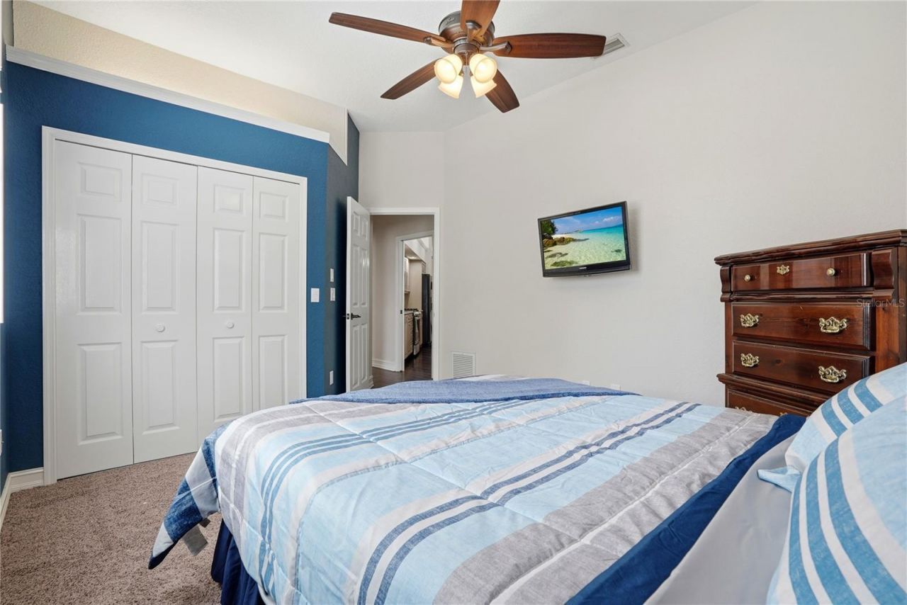 10555 Shady Oak Lane, Seminole, FL 33777 Photo