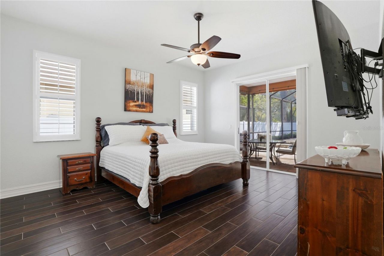 10555 Shady Oak Lane, Seminole, FL 33777 Photo