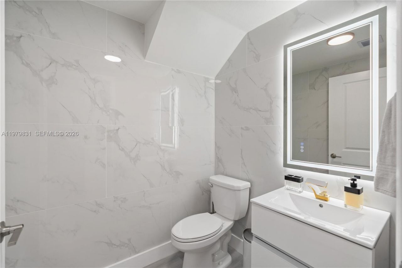 28500 SW 133rd Path, Homestead, FL 33033 Photo