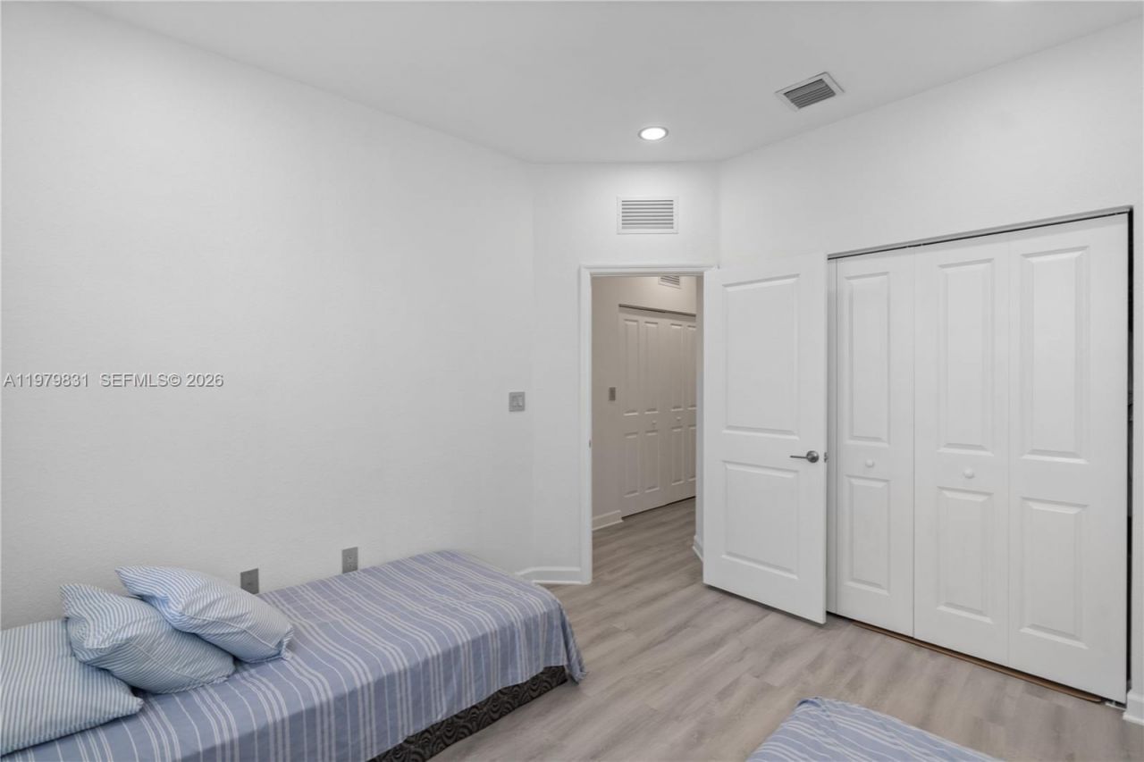 28500 SW 133rd Path, Homestead, FL 33033 Photo