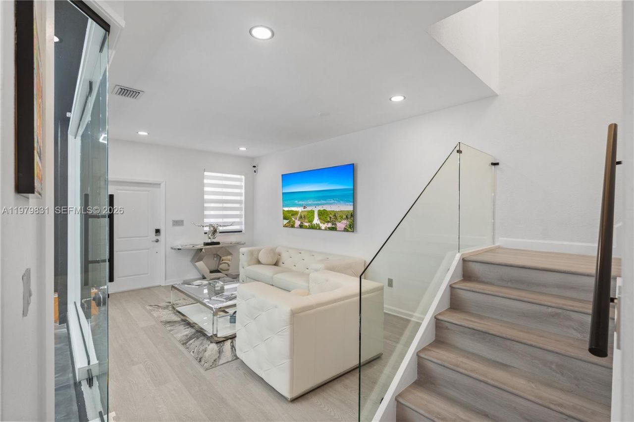 28500 SW 133rd Path, Homestead, FL 33033 Photo