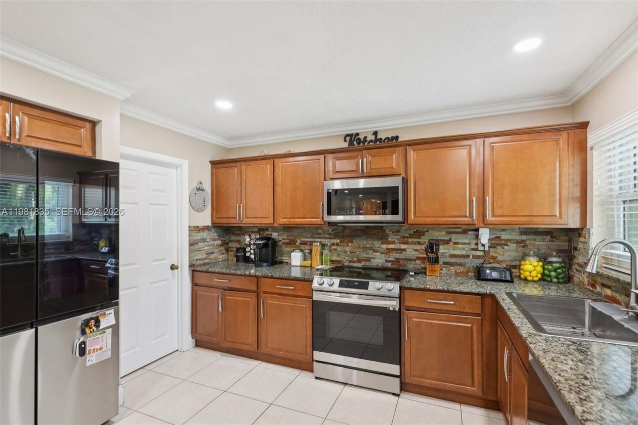 11573 NW 39th Pl , Coral Springs, FL 33065 Photo