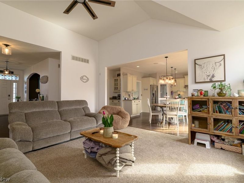 23201 Lakeridge Way, Columbia Station, OH 44028 Photo 12