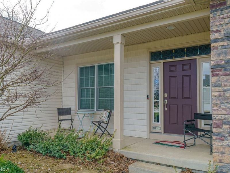 23201 Lakeridge Way, Columbia Station, OH 44028 Photo 2