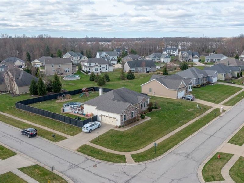 23201 Lakeridge Way, Columbia Station, OH 44028 Photo 32