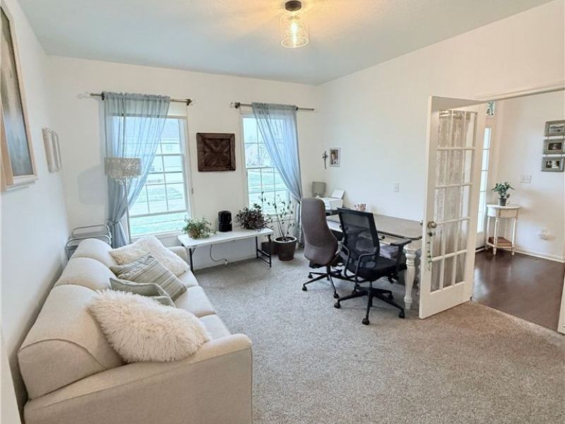 23201 Lakeridge Way, Columbia Station, OH 44028 Photo 9