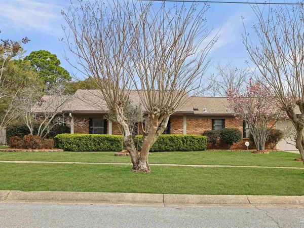 3620 Buford Dr, Pensacola, FL 32504