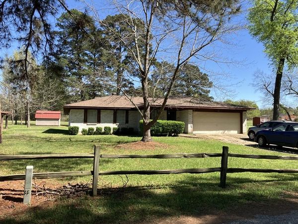 570 Roach Road, Haughton, LA 71037