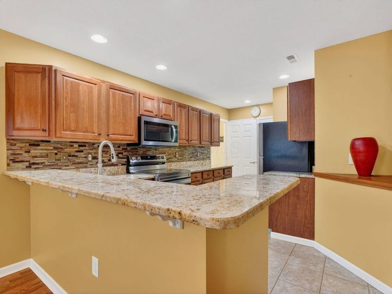 156 Orchard Oak Drive , Blacklick, OH 43004 Photo 21