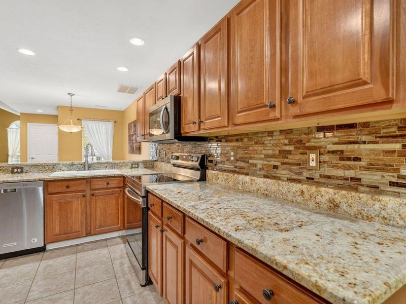 156 Orchard Oak Drive , Blacklick, OH 43004 Photo 23