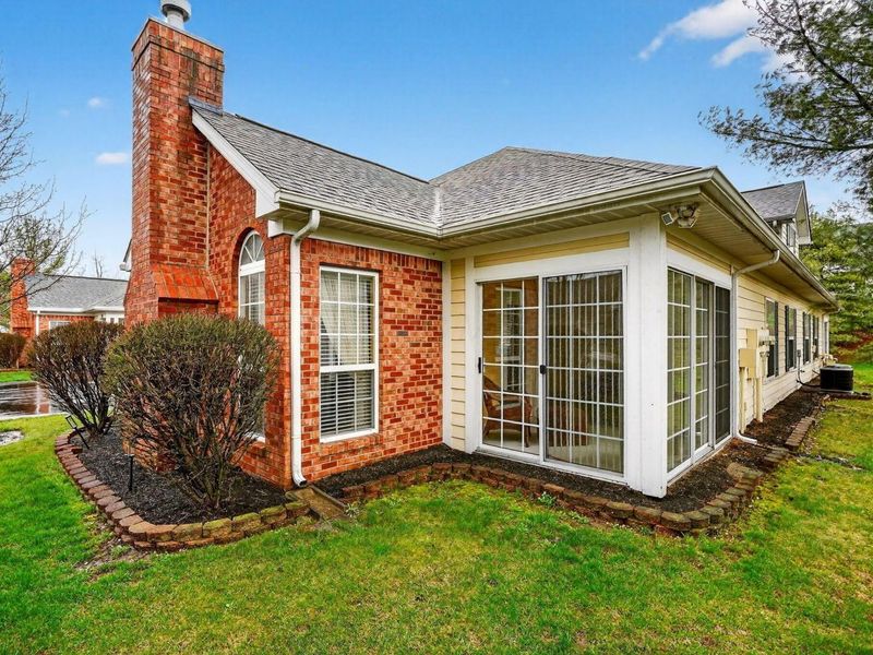 156 Orchard Oak Drive , Blacklick, OH 43004 Photo 5