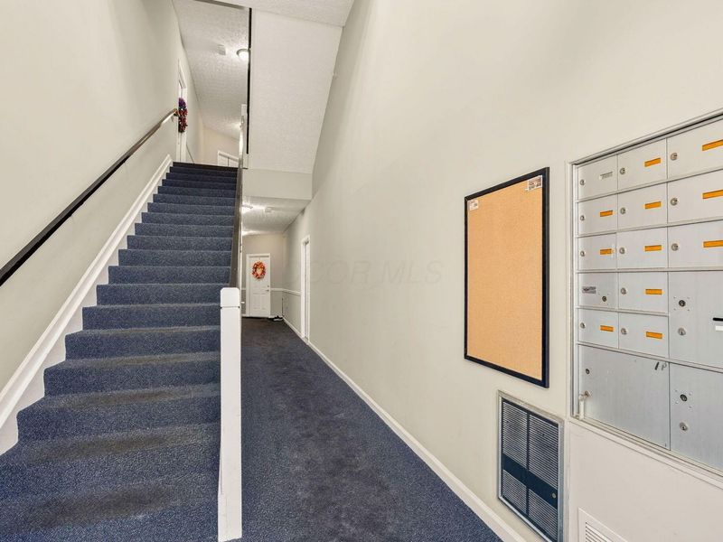 6200 Harbour Pointe, Unit 301, Columbus, OH 43231 Photo 10