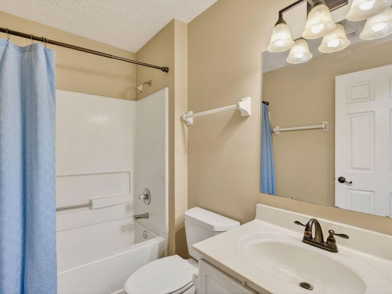6200 Harbour Pointe , Unit 301, Columbus, OH 43231 Photo 35