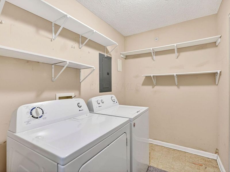 6200 Harbour Pointe, Unit 301, Columbus, OH 43231 Photo 35