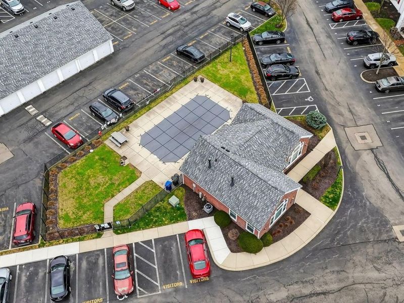 6200 Harbour Pointe , Unit 301, Columbus, OH 43231 Photo 9