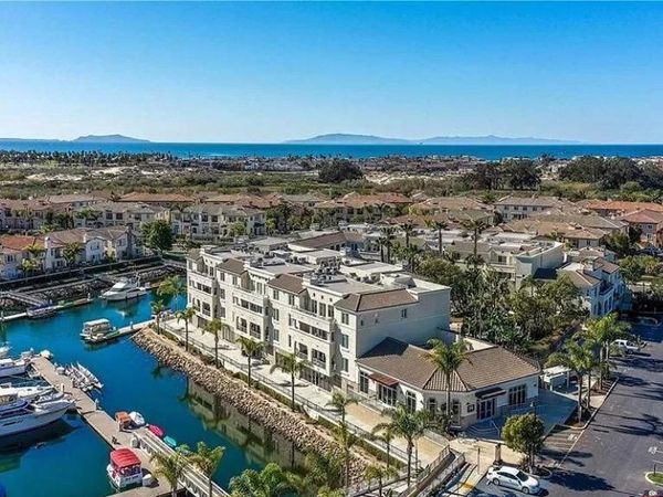 4346 Tradewinds Drive, Oxnard, CA 93035