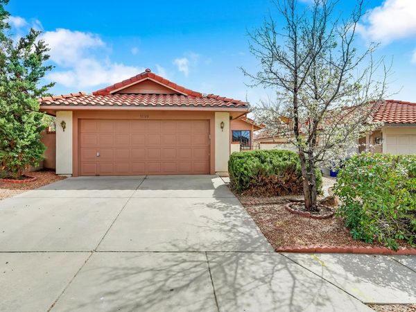 10326 Oso Redondo NE, Albuquerque, NM 87111
