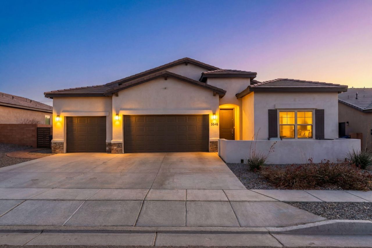 8848 Mancos Street Nw, Albuquerque, NM 87114 Main Photo