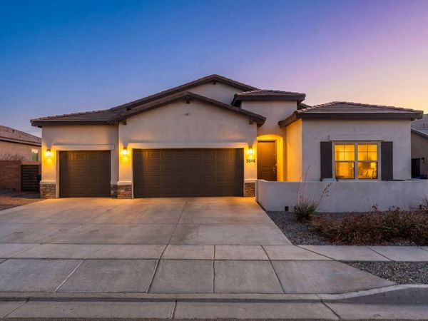 8848 Mancos Street NW, Albuquerque, NM 87114