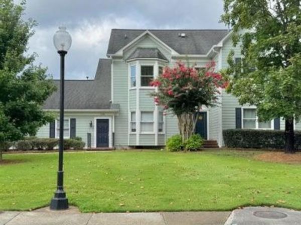 1426 Heritage Landing Drive , Chattanooga, TN 37405