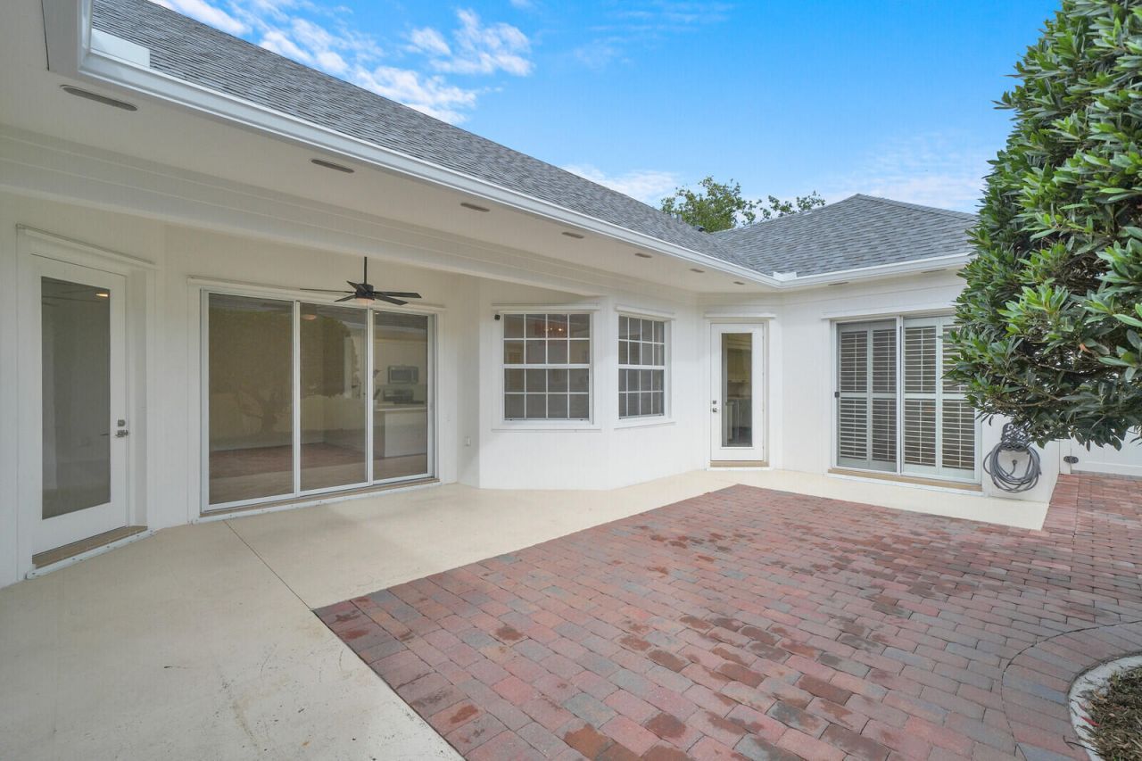 113 Honeysuckle Drive, Jupiter, FL 33458 Photo