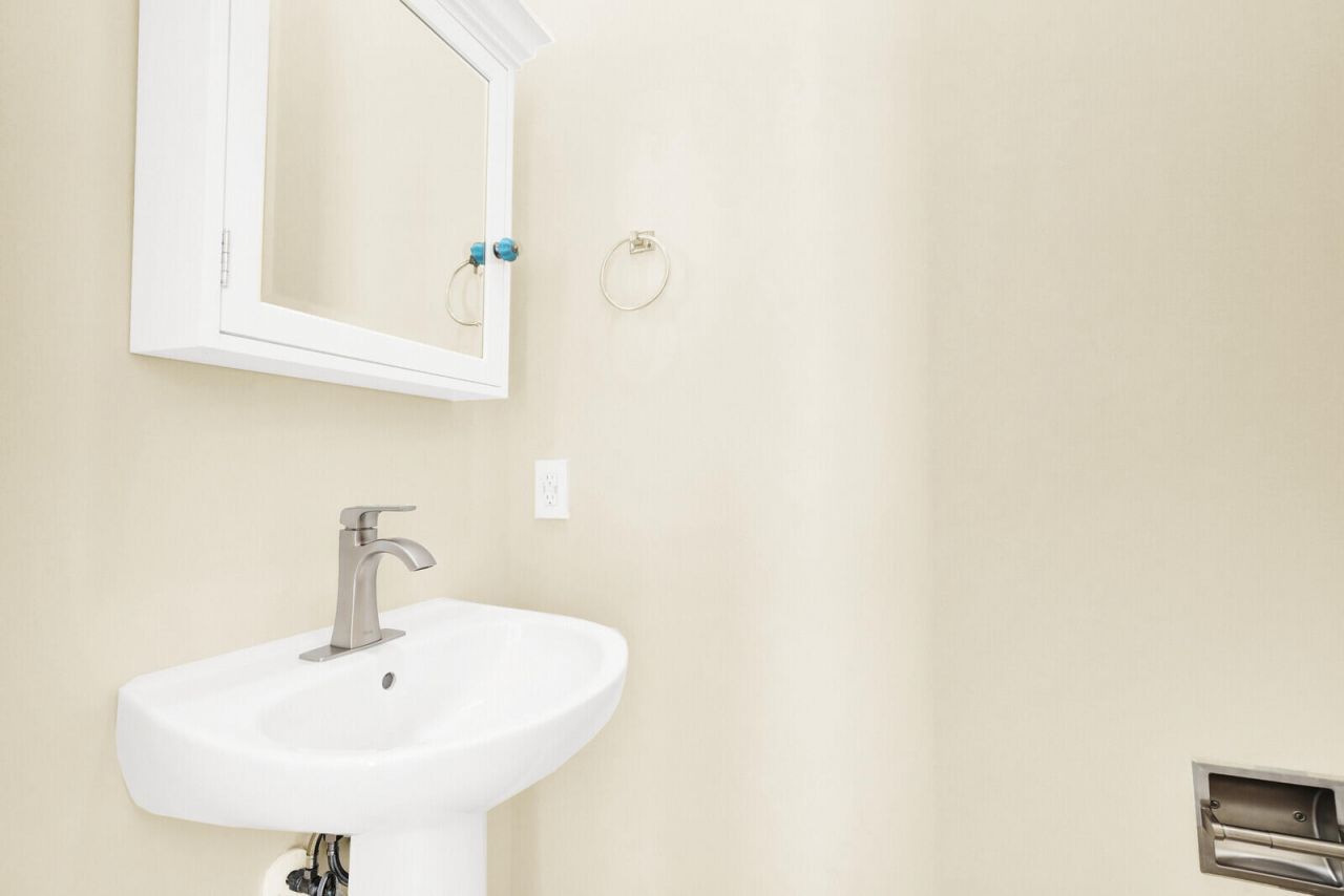 113 Honeysuckle Drive, Jupiter, FL 33458 Photo