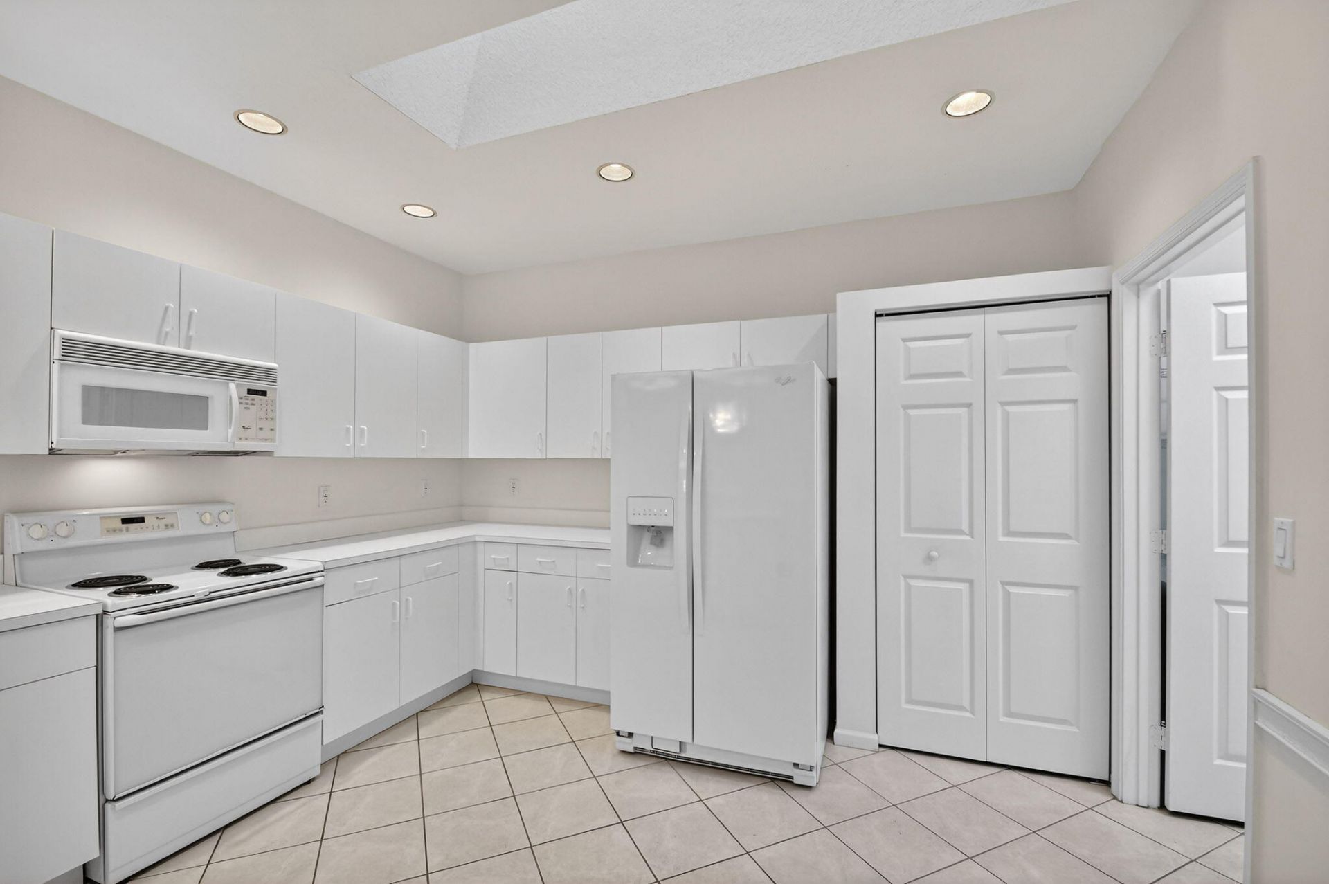 12574 Crystal Pointe Drive, Unit C, Boynton Beach, FL 33437 Photo