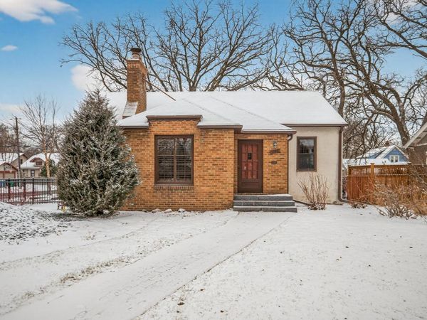 3352 46th Avenue S, Minneapolis, MN 55406