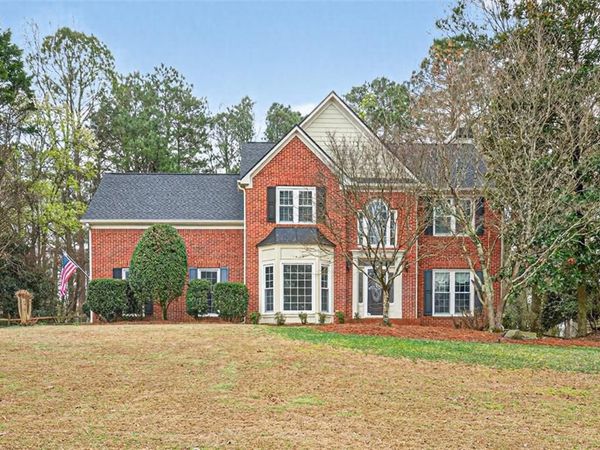 1315 Amberwood Drive, Woodstock, GA 30189