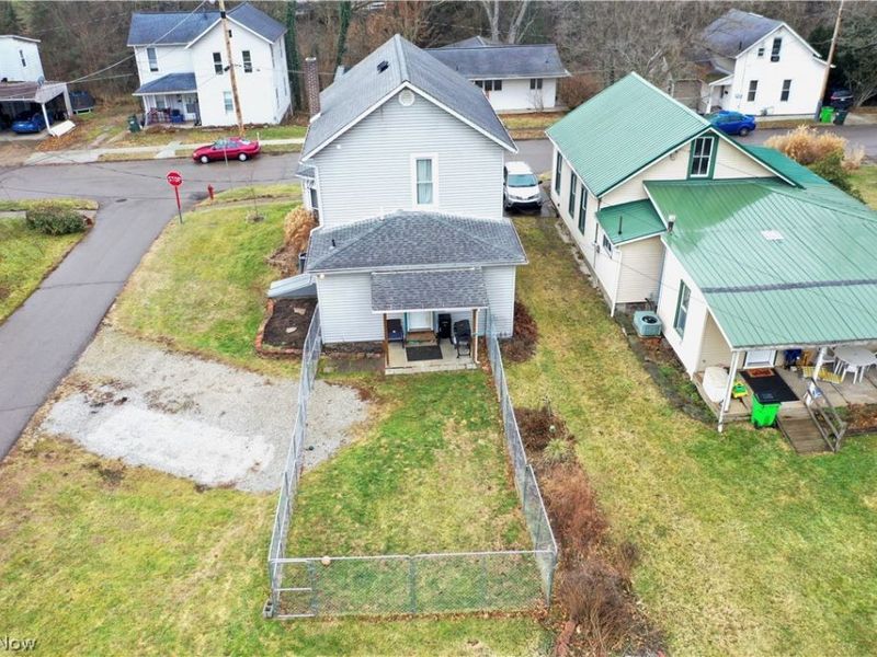 285 S Crawford Street, Millersburg, OH 44654 Photo 6