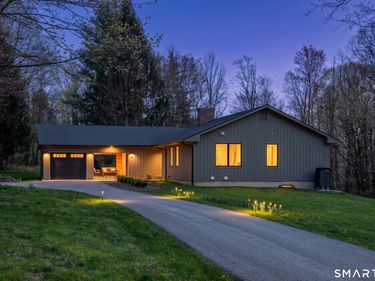 45 Chalybes, Roxbury, CT 06783