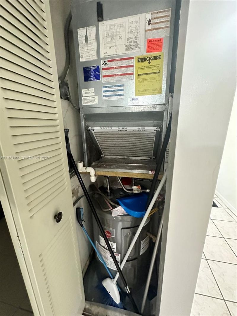 10434 Sunrise Lakes Blvd , Unit 102, Sunrise, FL 33322 Photo