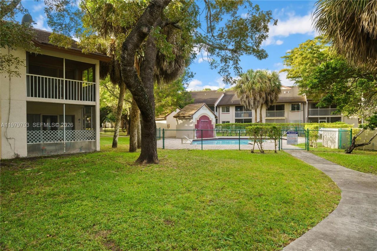 13931 SW 91st Ter , Unit 13931, Miami, FL 33186 Photo