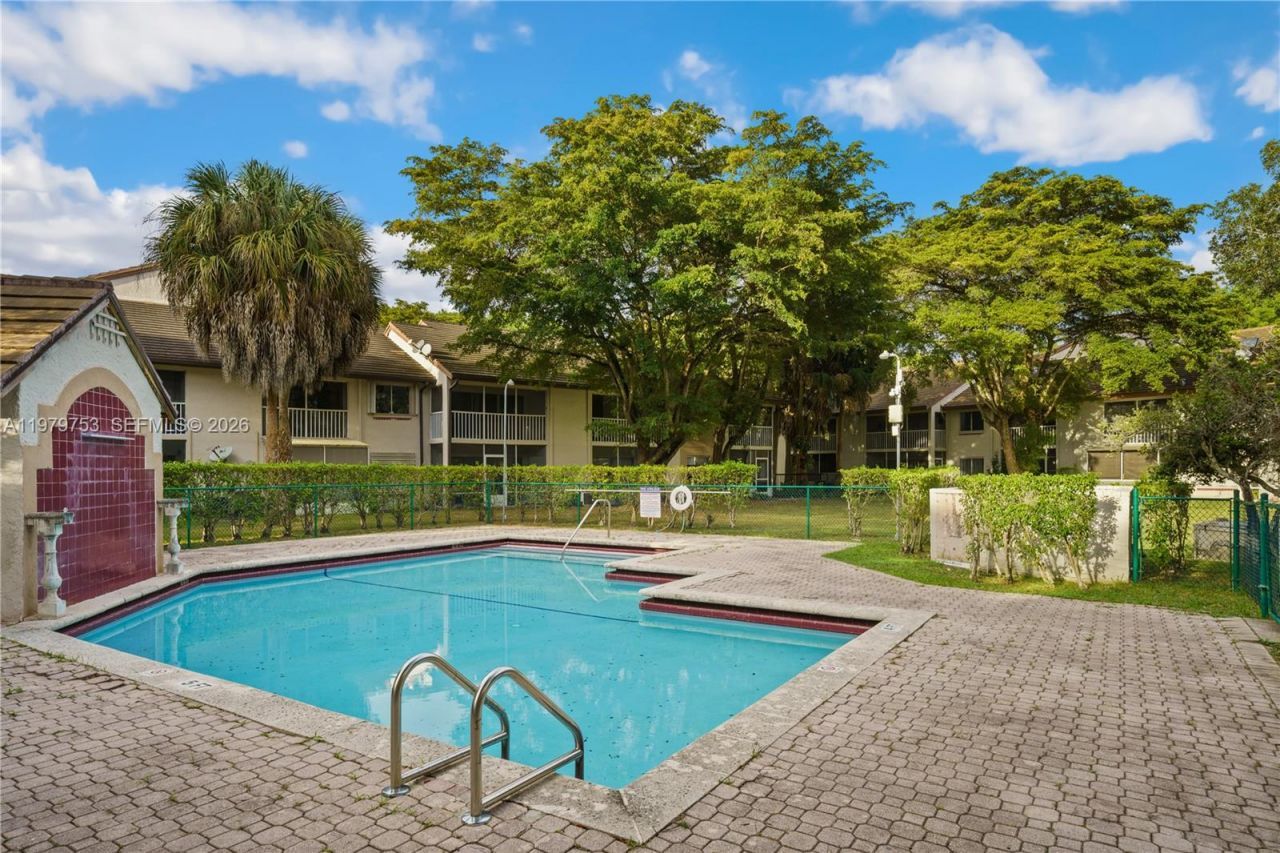 13931 SW 91st Ter , Unit 13931, Miami, FL 33186 Photo