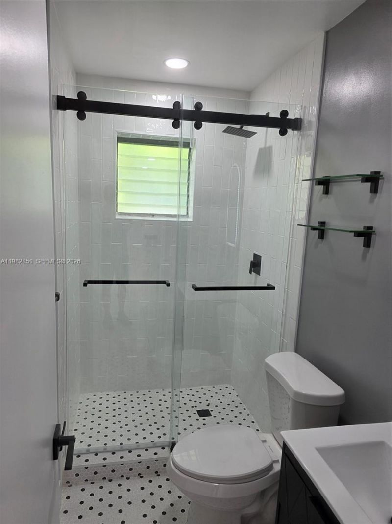 411 SE 3rd Ave, Unit 3, Hallandale Beach, FL 33009 Photo