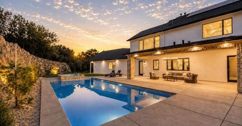 3225 Rustic Woods Ct, Loomis, CA 95650 Photo