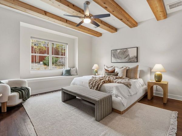 7020 Clifton LN, Austin, TX 78746