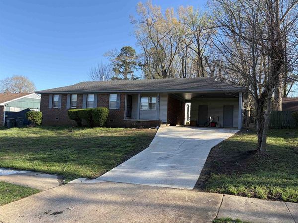 2381 HILLSIDE AVE, Memphis, TN 38127