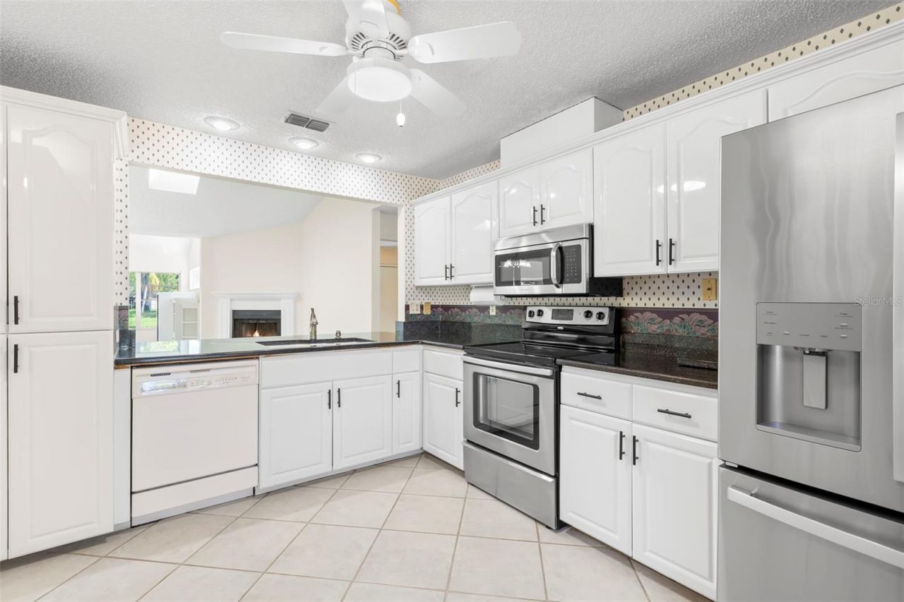 523 Padua Circle Ne, Saint Petersburg, FL 33703 Photo