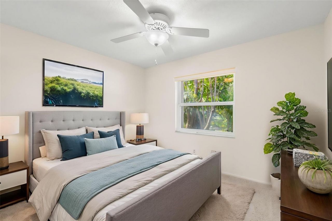 523 Padua Circle Ne, Saint Petersburg, FL 33703 Photo