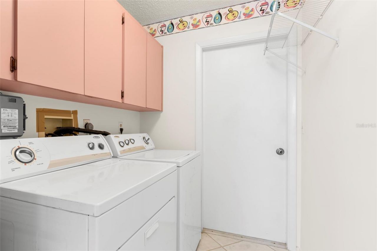 523 Padua Circle Ne, Saint Petersburg, FL 33703 Photo