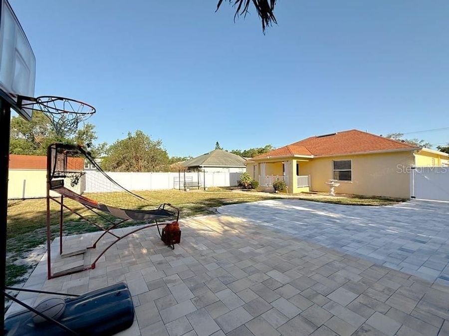Property Image 42